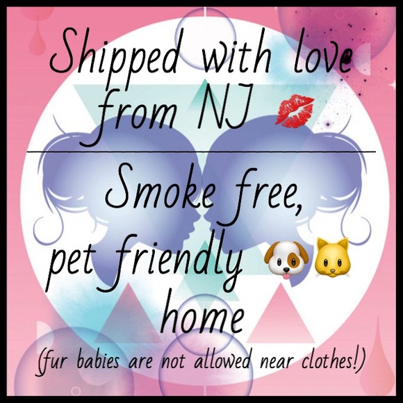 • w e l c o m e ! a b o u t m y c l o s e t • - Picture 2 of 8